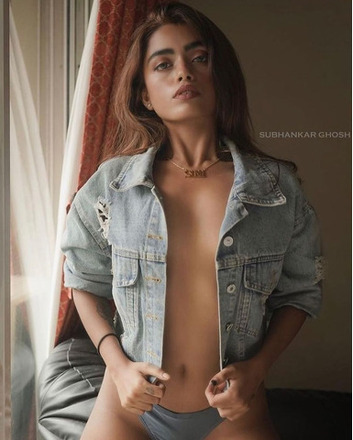 Pakistani Escorts in Abu Dhabi	+971524379072