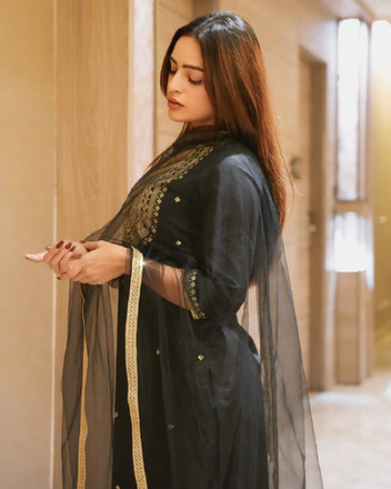 CALL GIRL SERVIES IN #DUBAI +971547687034